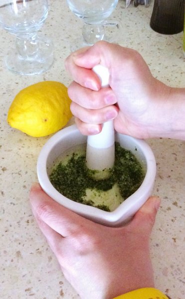 Így készül a mentás trutyi